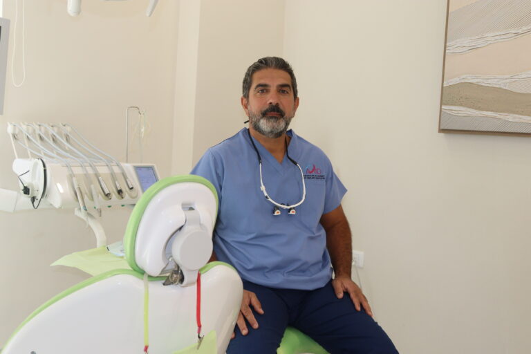 افضل دكتور زراعة اسنان في عمان